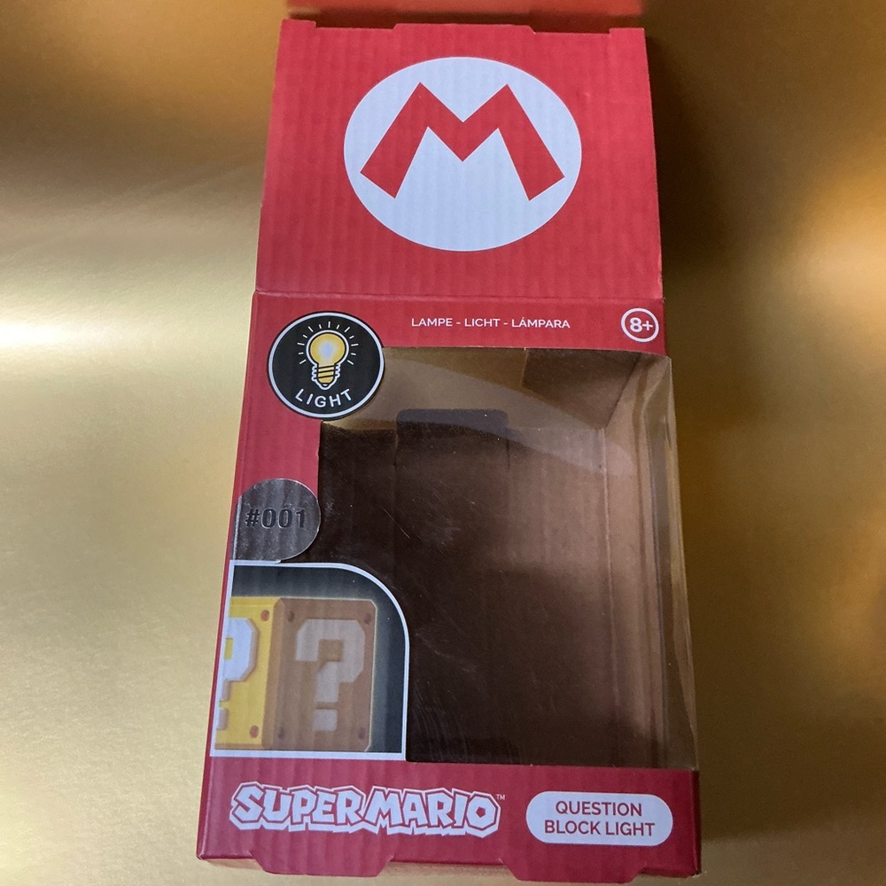 Super Mario Question Block Light Manufacturing Defect - Picture 9 of 15